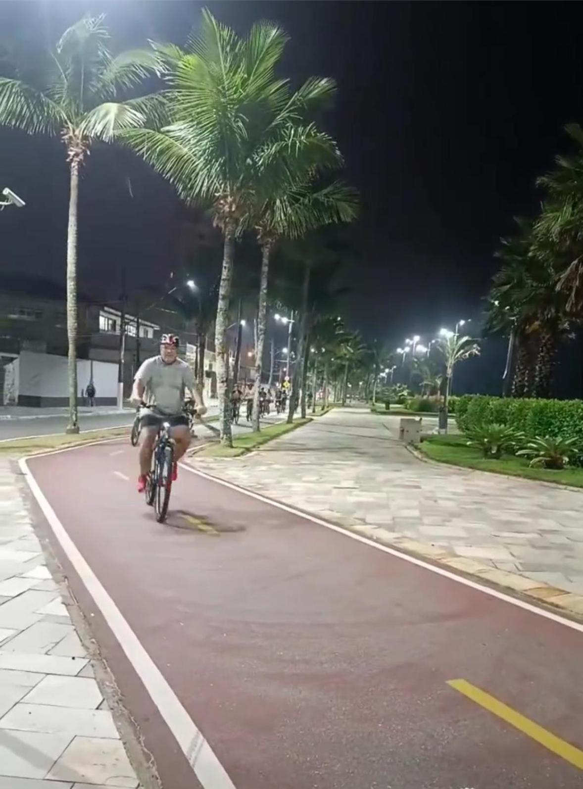 Novo Apto Canto Do Forte, Rua Praia Vista Montanha, Com Wi Fi, Homebeach10, 01 Vaga De Garagem, Melhores Restaurantes Ao Lado Praia Grande  Kültér fotó